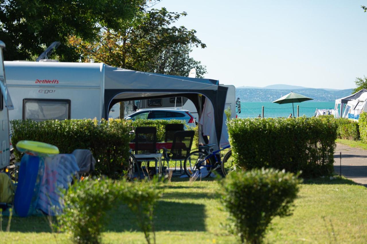 Aranypart Camping & Apartments Siofok Exterior photo
