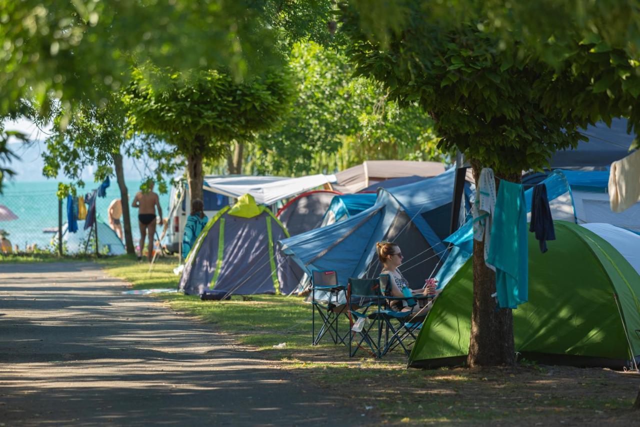 Aranypart Camping & Apartments Siofok Exterior photo