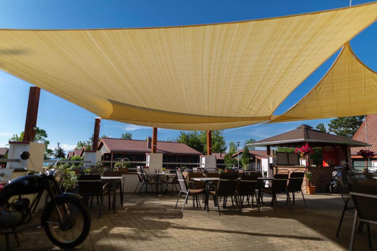 Aranypart Camping & Apartments Siofok Exterior photo